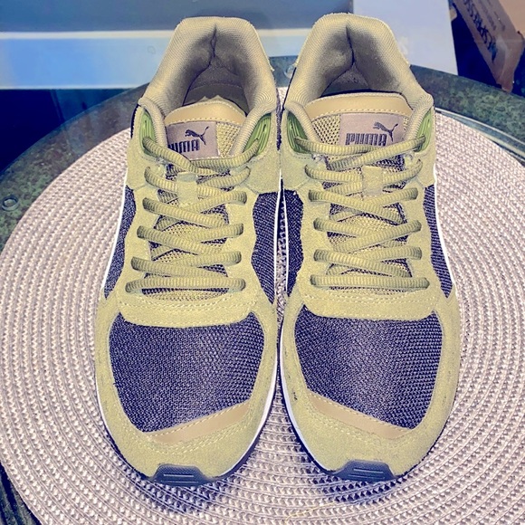 Puma Vista Khakis - Picture 2 of 5